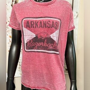 #0314 Arkansas Razorbacks Light Weight Shirt Small